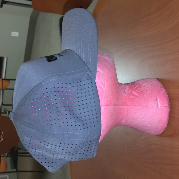 Insight Pest Solutions Embroidered Logo Perforated Snapback Hat Cap - Picture 5 of 6